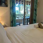 Pied A Terre - Port De Apartment *