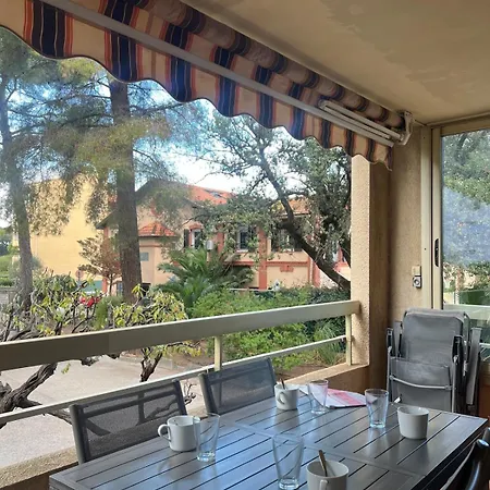 Pied A Terre - Port De Apartment *