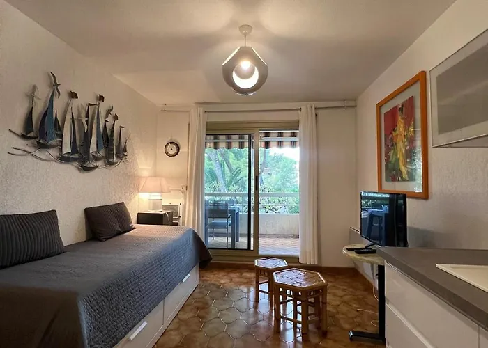 Pied A Terre - Port De *